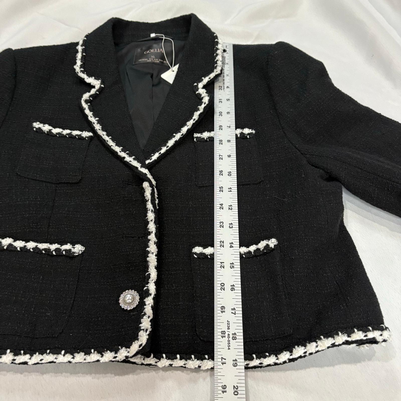 Goelia Black Tweed Contrast Trim Cropped Blazer Jacket Xl Nwt — image 5 of 8